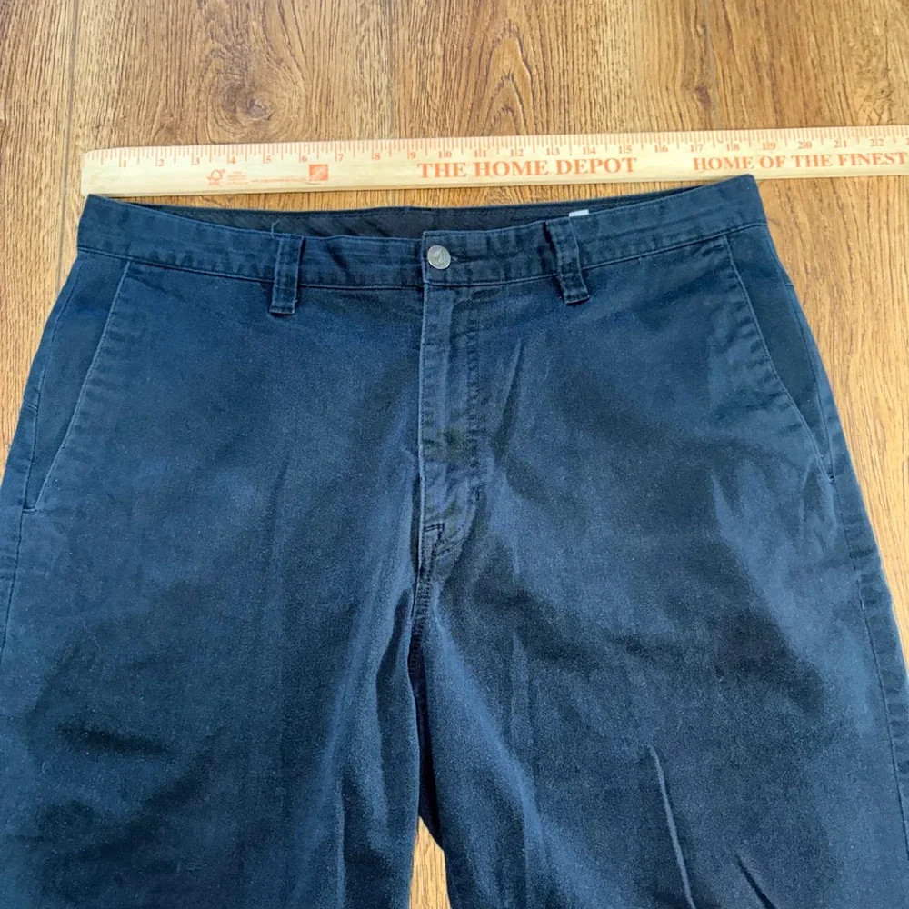 Volcom Frickin Modern Stretch Chino Shorts Mens 36 Black Skate Surf casual